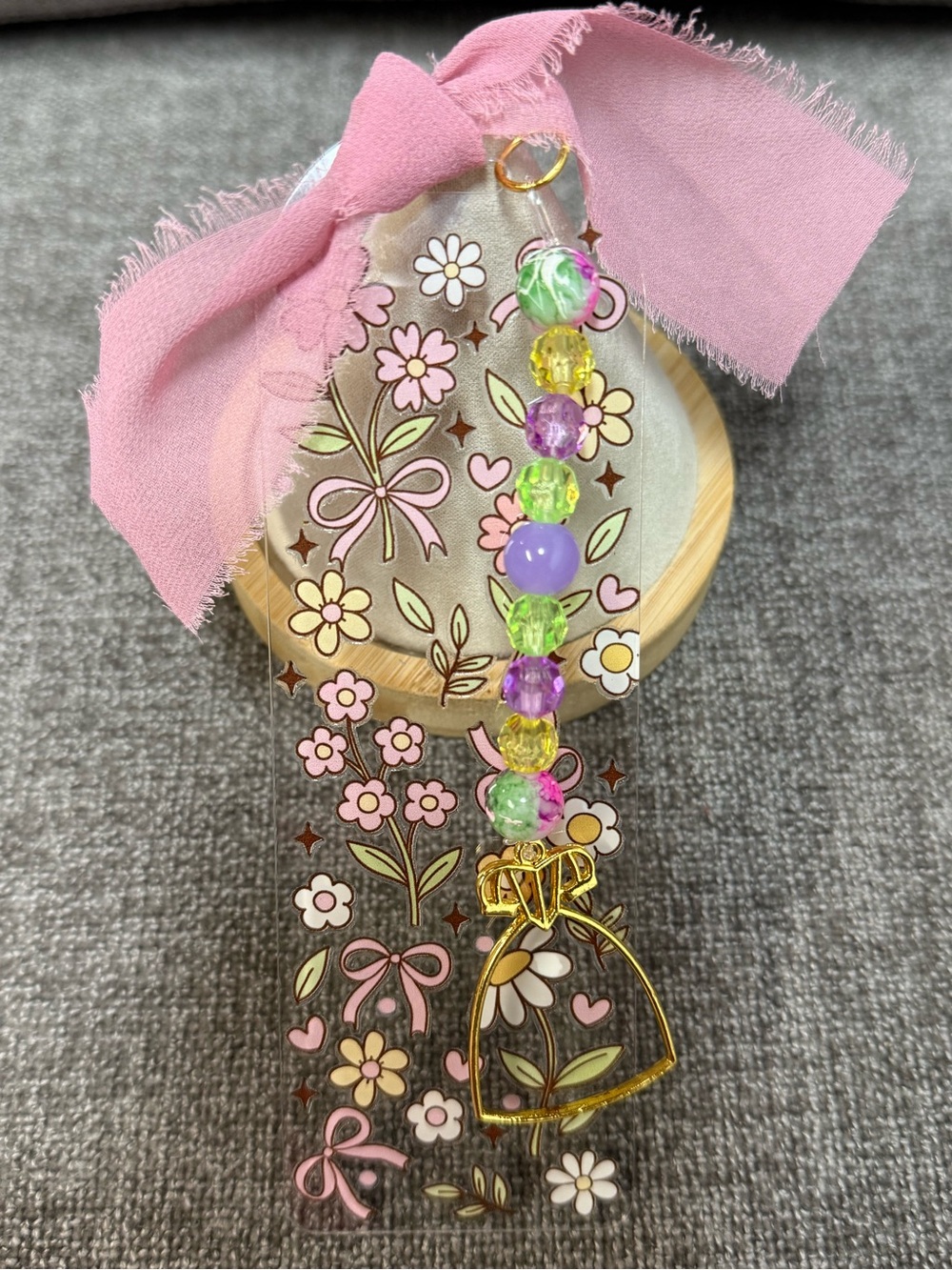 Acrylic bookmark “flowers” design, with beads and Princess Dress Charm. NWOT